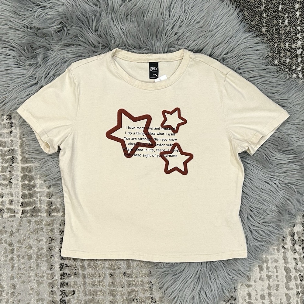 DAZY Star Women's Cream Screen Printed Crop Tee Size Large